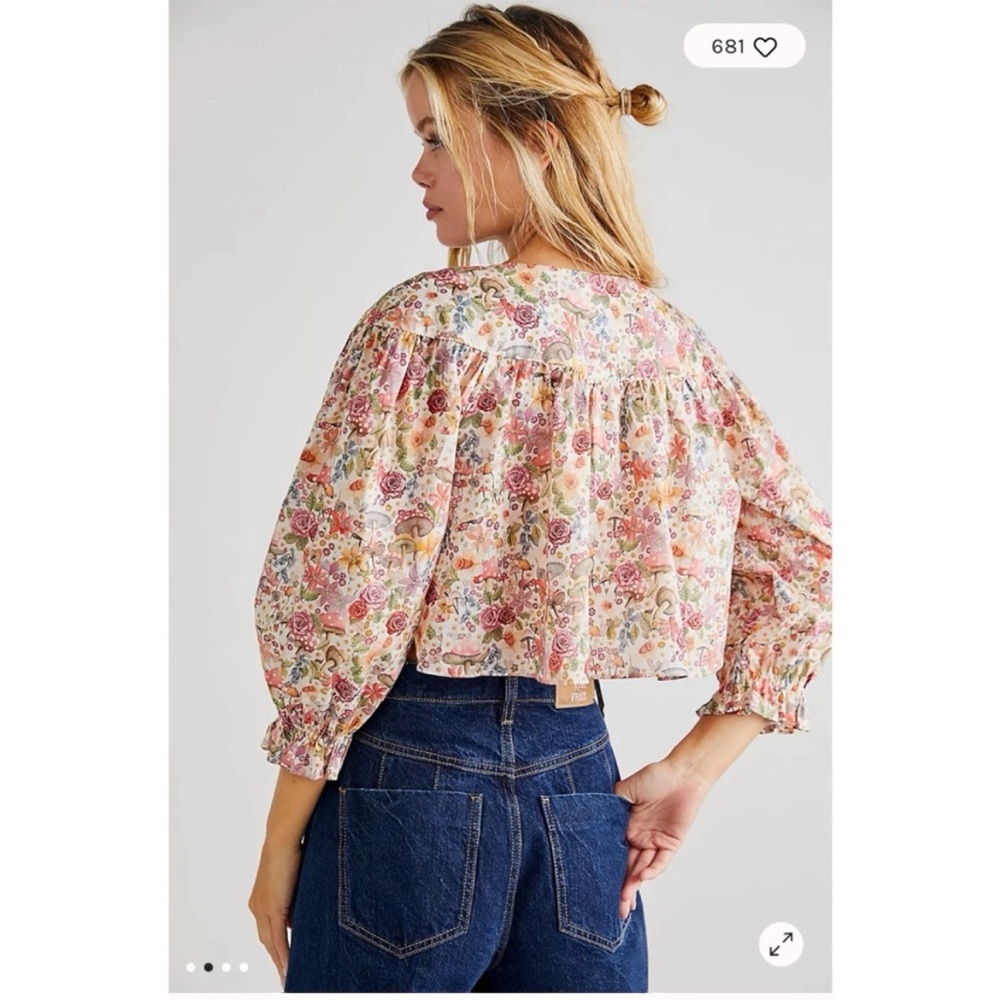 NWT For Love & Lemons Theodora Mushroom Floral Print Button Too Size Small